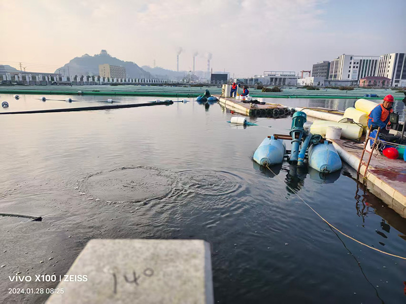 污水厂水下吸泥项目