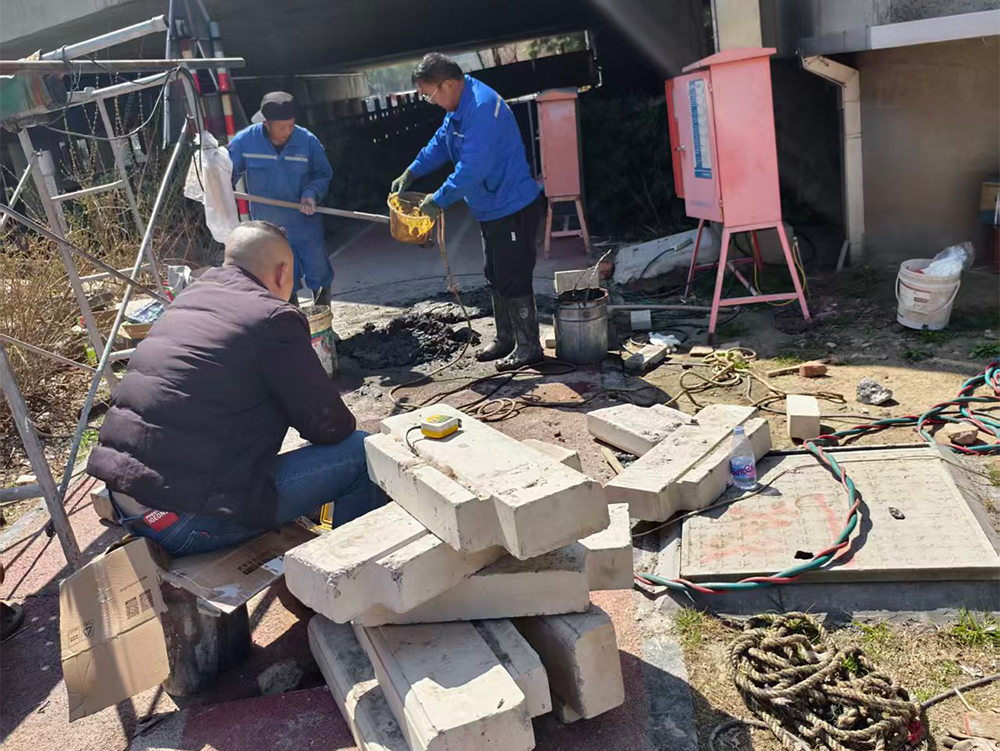 水下管道砌墙封堵施工